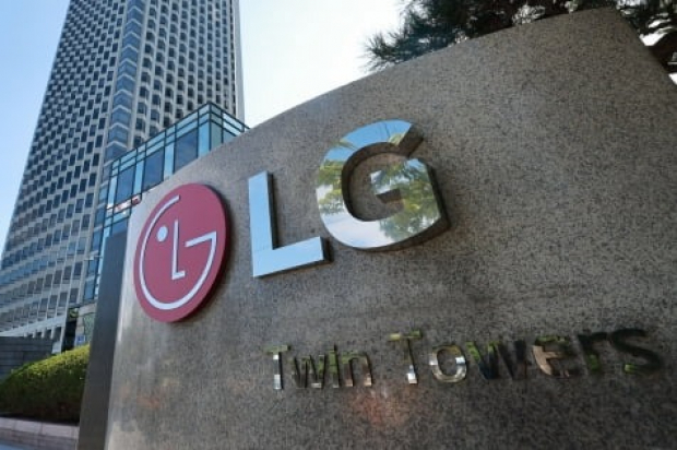 CEOs of Samsung, LG group companies buying back their stocks