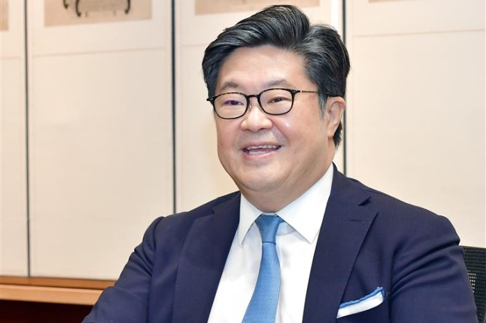MBK　Partners　co-founder　and　Partner　Michael　ByungJu　Kim
