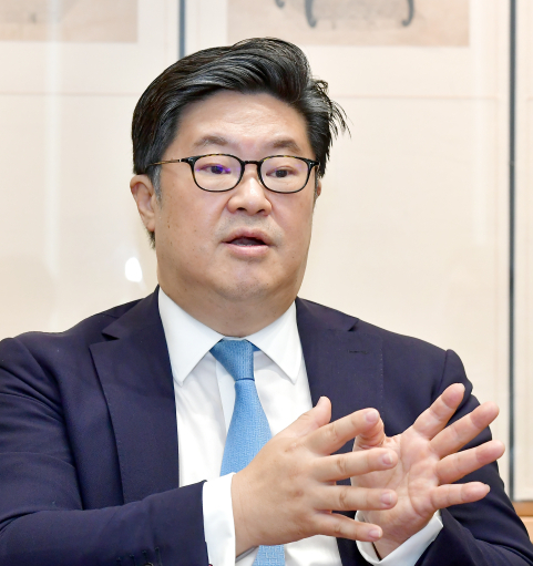 MBK Partners co-founder and Partner Michael ByungJu Kim