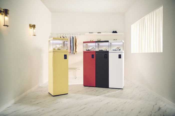 LG Electronics' clothing steamer closets