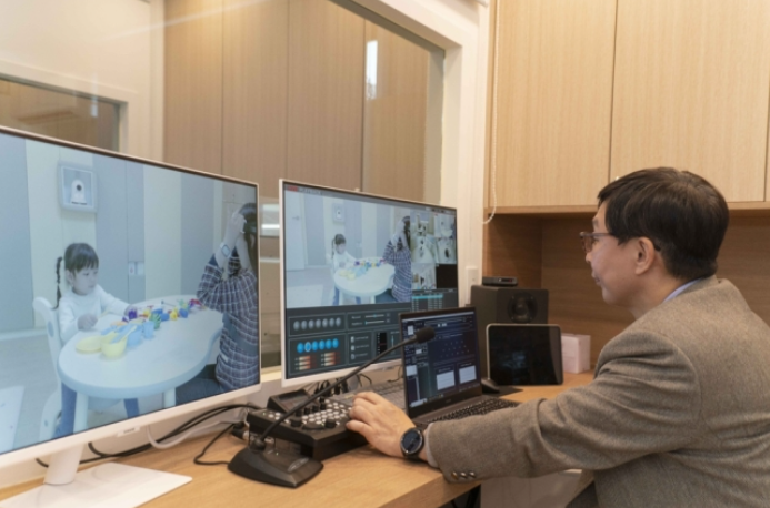 SK　Telecom,　SNU　Hospital　to　develop　AI　diagnosis　tool　for　autism