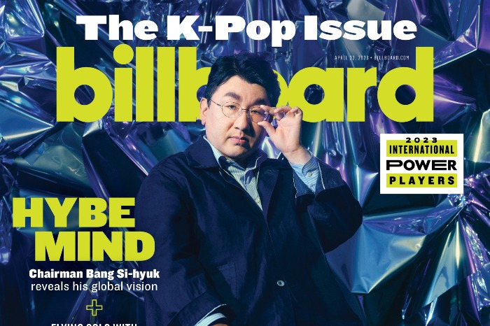 Interview　with　HYBE　Chairman　Bang　Si-hyuk　featured　in　the　April　22,　2023,　issue　of　Billboard　(Courtesy　of　Billboard)