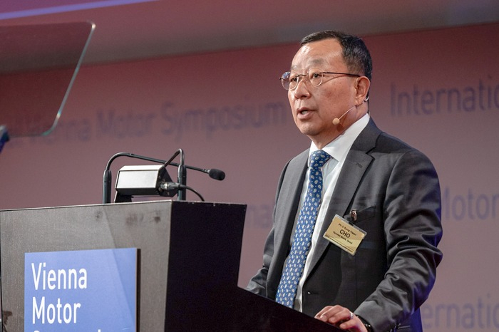 Hyundai Mobis CEO Cho Sung-hwan at the 44th International Vienna Motor Symposium on April 27, 2023 (Courtesy of Hyundai Mobis)