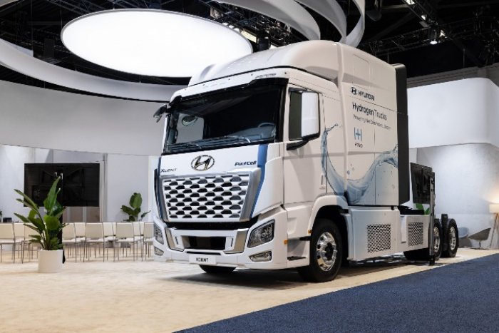 Hyundai Motor's XCIENT Fuel Cell Tractor