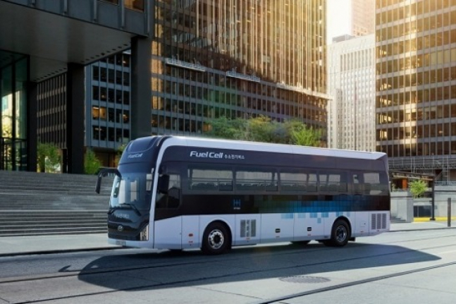 Hyundai　Motor's　hydrogen　fuel　cell-powered　intercity　bus