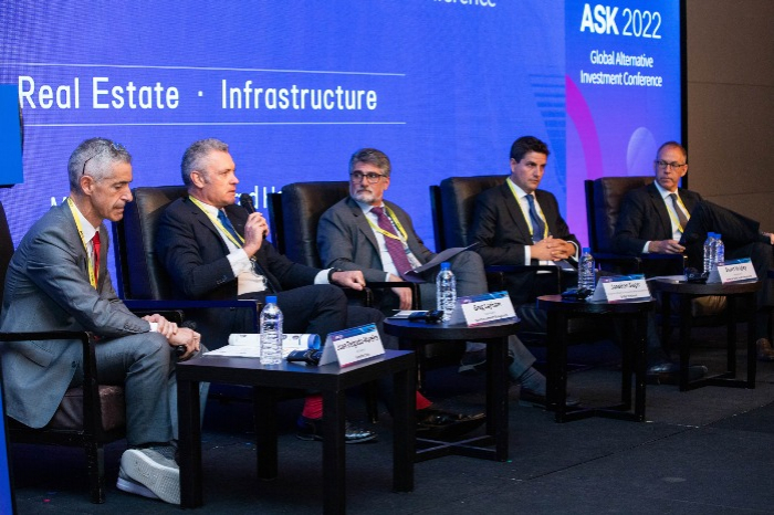 Juan Delgado-Moreira, vice chairman at Hamilton Lane (left), Greg Lapham, head of Australia, Savills Investment Management, Jonathan Slager, CEO & co-CIO, Bridge Multifamily of Bridge Investment, Stuart Wrigley, managing director at Goldman Sachs Asset Management, and Paul Rubincam, partner and European head of real estate, EQT Partners, in real estate panel session of the ASK forum held in May 2022
