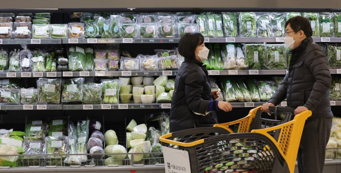 A　hypermarket　in　Seoul