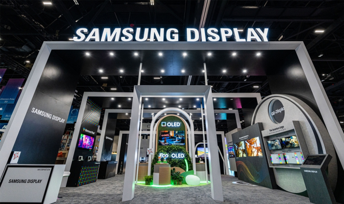 Samsung　Display's　booth　at　the　2022　SID　expo
