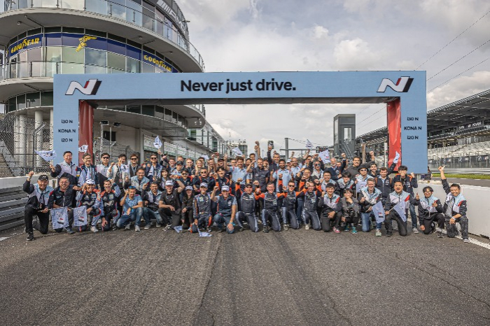 Hyundai　completes　Nürburgring　24　Hours　for　8th　consecutive　year