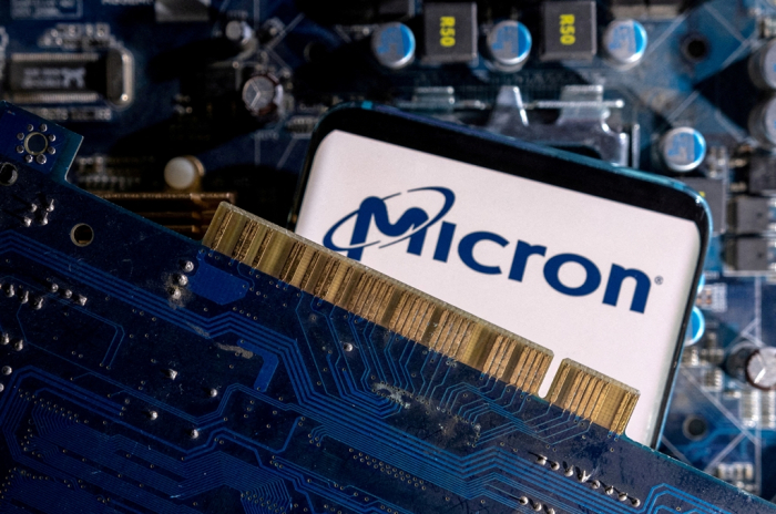 Samsung,　SK　Hynix　face　collateral　damage　from　Micron　chip　ban