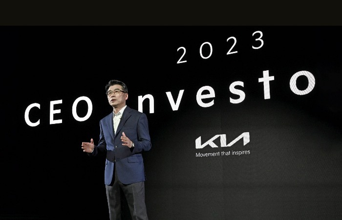 Kia Chief Executive Song Ho-sung speaks at the company's 2023 CEO Investor Day