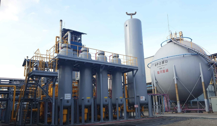 POSCO hydrogen-producing facility