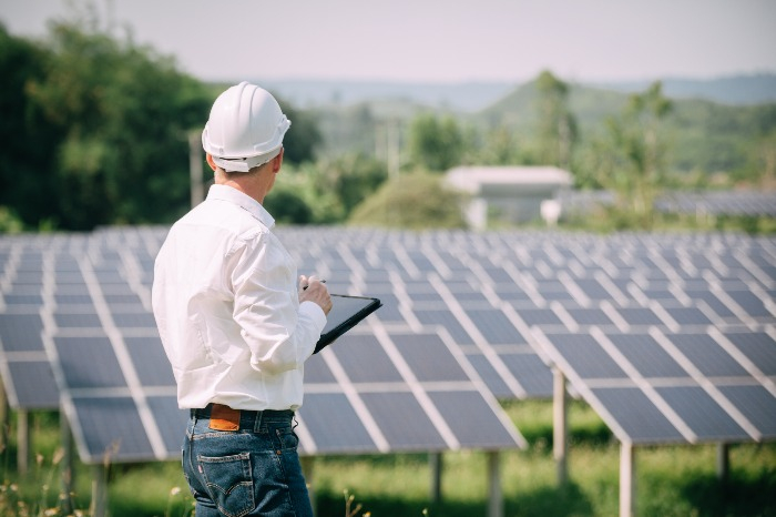 Solar panels (Courtesy of Getty Images)