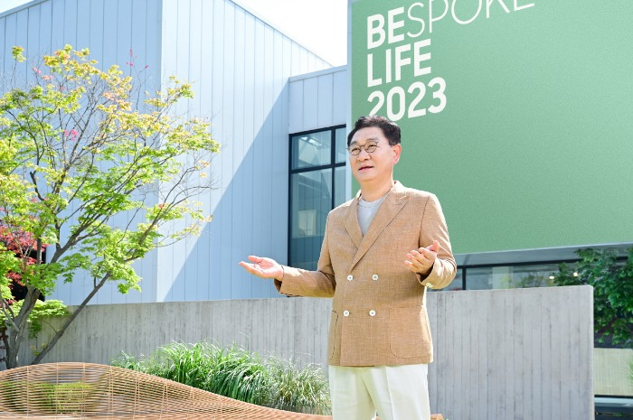 CEO　and　Head　of　Samsung　Electronics’　Device　eXperience　Han　Jong-hee　speaks　at　Bespoke　Life　2023