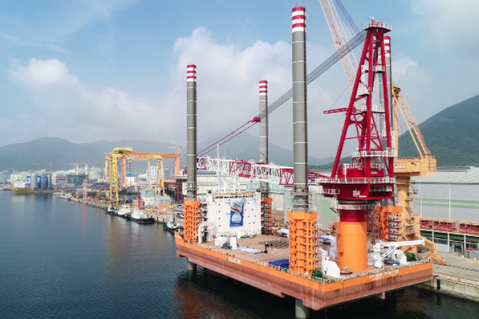 S.Korea　launches　its　first　offshore　wind　installation　vessel　