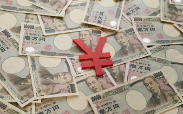 Koreans'　appetite　for　the　yen　remains　strong