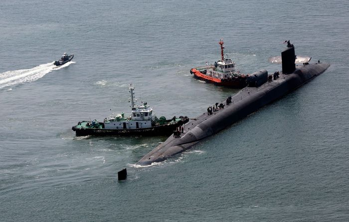 ▲The USS Michigan approached a naval base in Busan, South Korea, on June 16. PHOTO: GANG DUCK-CHUL/ASSOCIATED PRESS