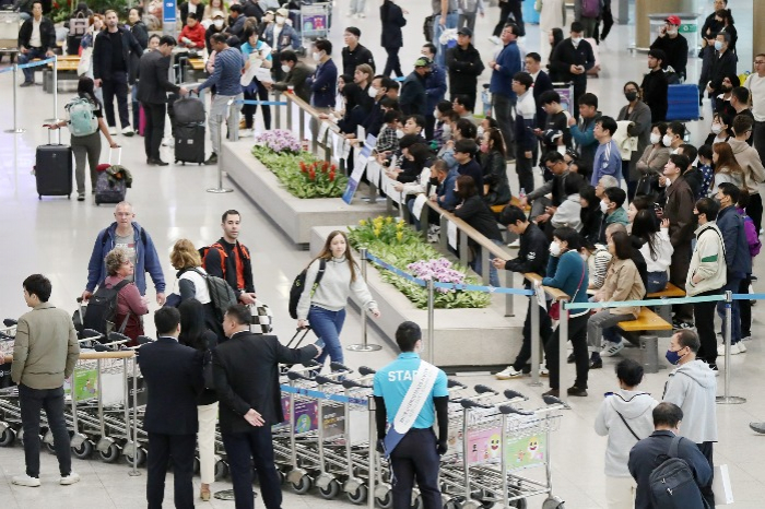 Japan sends most tourists to S.Korea in May: tourism body