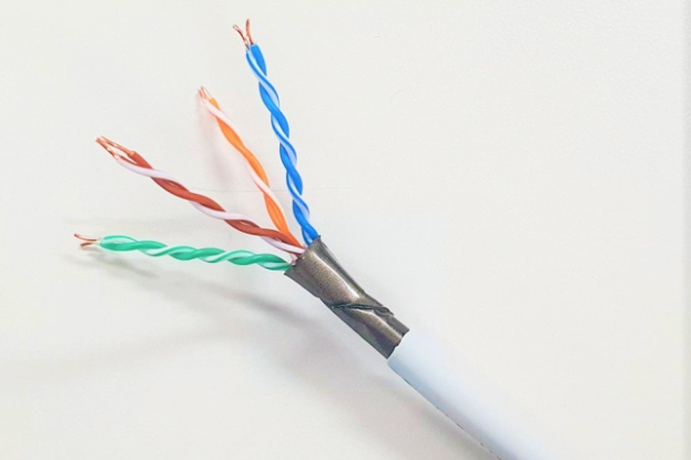 LS　Cable　commercializes　world's　thinnest　LAN　cable