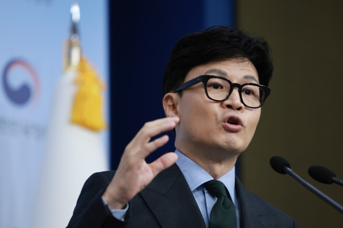 Justice Minister Han Dong-hoon answers reporters' questions at a press conference on July 18, 2023 (Courtesy of Yonhap)