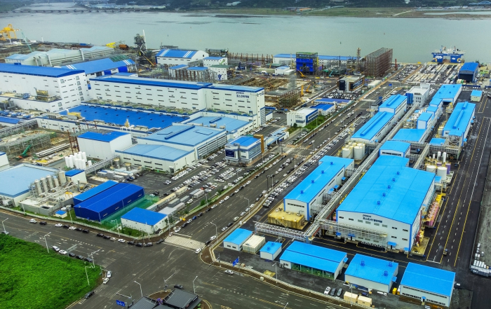 POSCO　plants　for　cathodes　and　cathode　ingredients　in　Gwangyang,　South　Jeolla　Province　(Courtesy　of　POSCO　Future　M) 