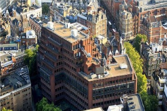 125　Shaftesbury　Avenue,　London,　the　UK　(Captured　from　Vestas)