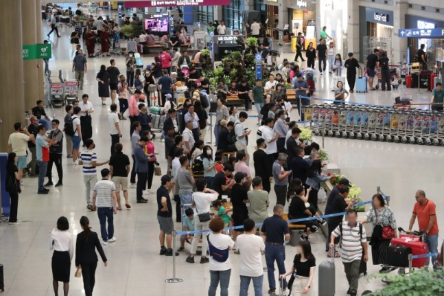 S.Korea　in　June　sets　post-COVID-19　monthly　high　in　foreign　visitors