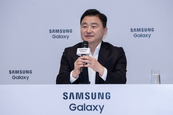 TM Roh, president and head of Samsung Electronics' mobile experience (MX) division