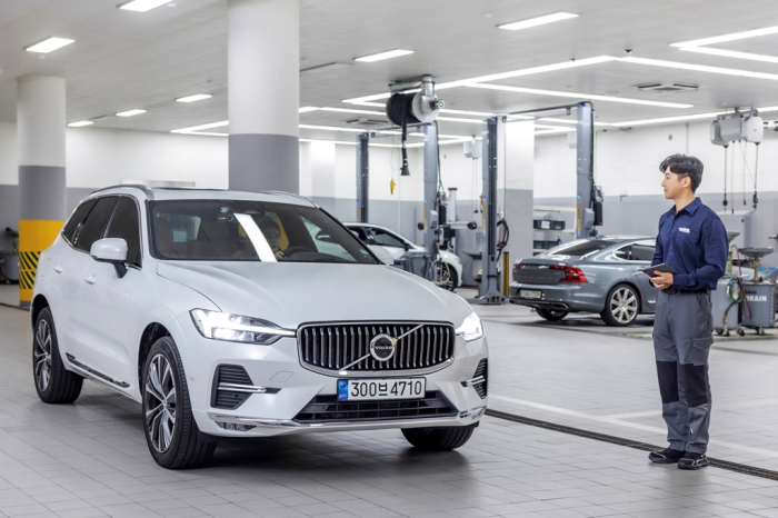 A　Volvo　after-sales　service　center　in　Seoul　(Courtesy　of　Volvo　Car　Korea)