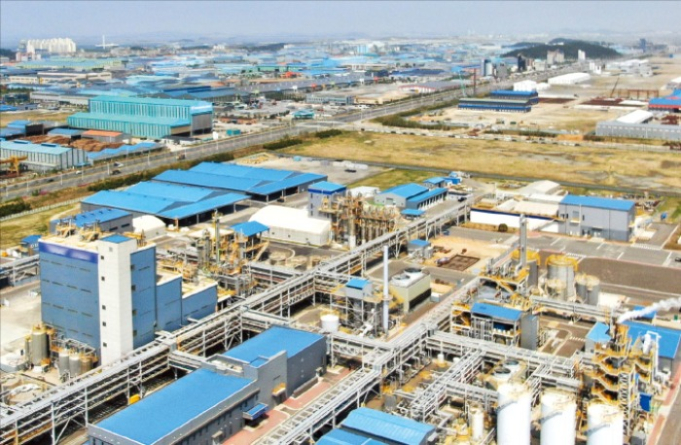 Saemangeum　National　Industrial　Complex　on　Korea's　southeast　coast