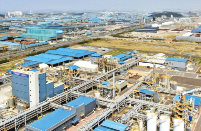 Saemangeum National Industrial Complex on Korea's southeast coast