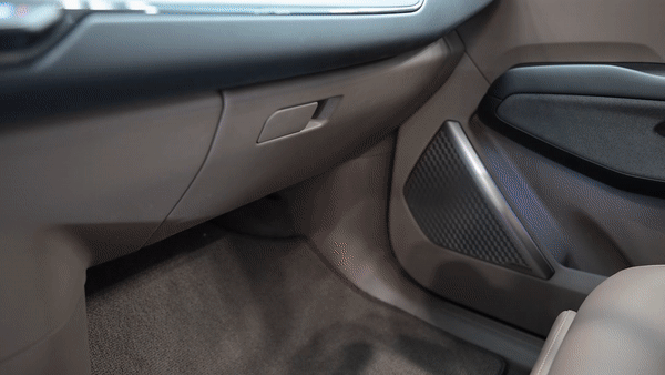 Hyundai　Mobis　mass　produces　glove　compartment　for　EVs