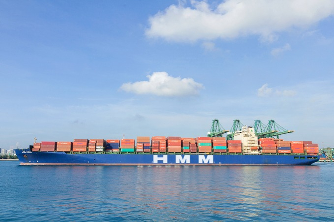 Container　ship　of　HMM　Co.,　Korea's　top　shipping　line　(Courtesy　of　HMM))