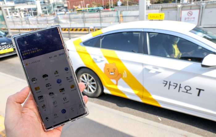 Kakao　T　is　the　top　taxi-hailing　app　in　South　Korea