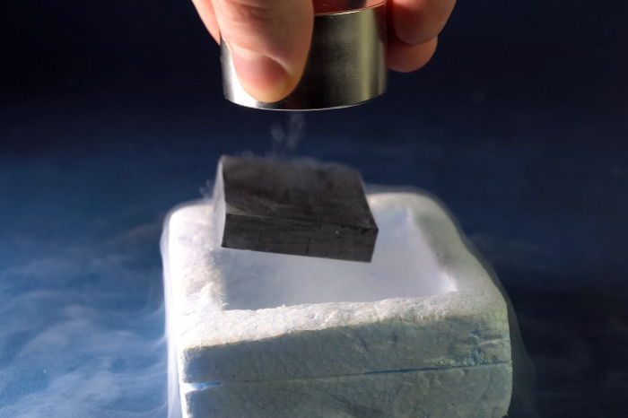 Superconductivity of magnets in liquid nitrogen (Courtesy of Getty Images)