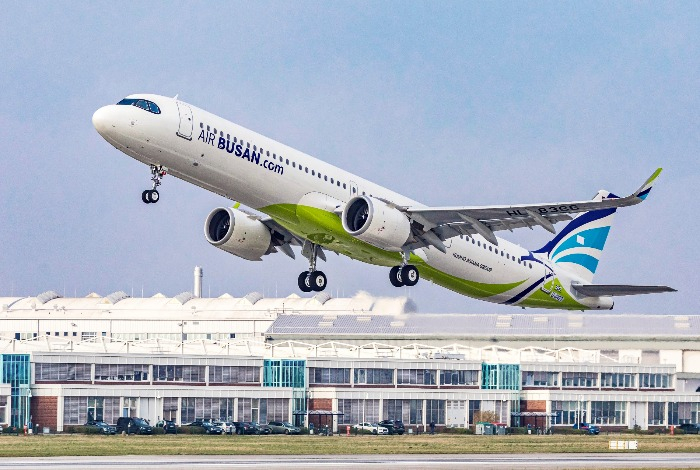 Air　Busan　led　the　pack　with　the　highest　Q2　profit　and　profit　margins　among　the　LCCs