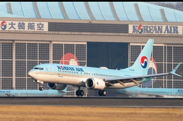 Korean　Air　Lines'　aircraft　(Courtesy　of　Hanjin　Group)