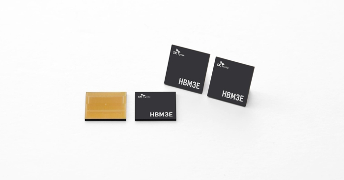 SK　Hynix's　HBM3E　DRAM　chip