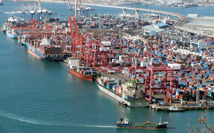Port　of　Busan,　South　Korea’s　trade　hub　(File　photo,　courtesy　of　Yonhap)