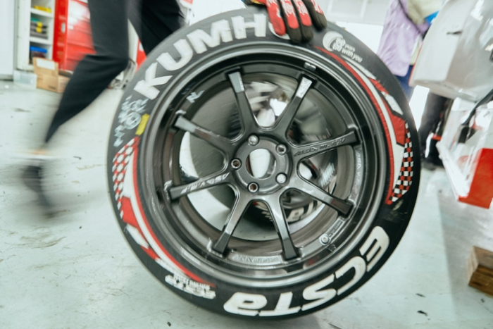 (Courtesy of Kumho Tire)