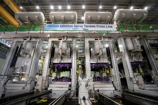 The 6,800-ton servo press of Hyundai Rotem