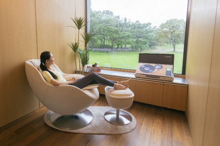 LG Electronics rolls out customizable trailer Bon Voyage