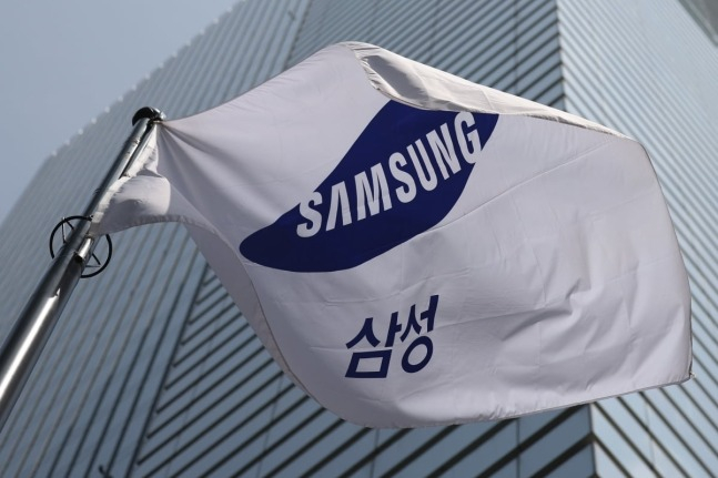 Samsung　to　hire　experienced　foreign　staff　in　R&D