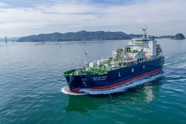 SM　Korealine　LNG's　self-sailing　LNG　bunkering　vessel　the　SM　Jeju　LNG　2