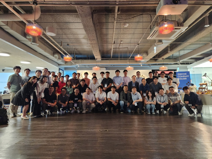 Developers　of　PIT　IN,　MADDE　and　EVA　CYCLE,　three　startups　that　Hyundai　Motor　Group　has　spun　off　under　its　ZERO1NE　in-house　startup　accelerator　program