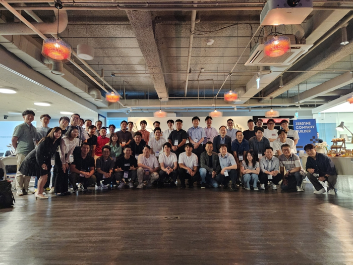 Developers of PIT IN, MADDE and EVA CYCLE, three startups that Hyundai Motor Group has spun off under its ZERO1NE in-house startup accelerator program