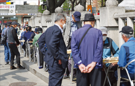 S.Korea’s　birth　rate　at　record　low　despite　rebound　in　marriages