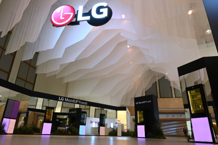 LG　Electronics　booth　at　IFA　2023