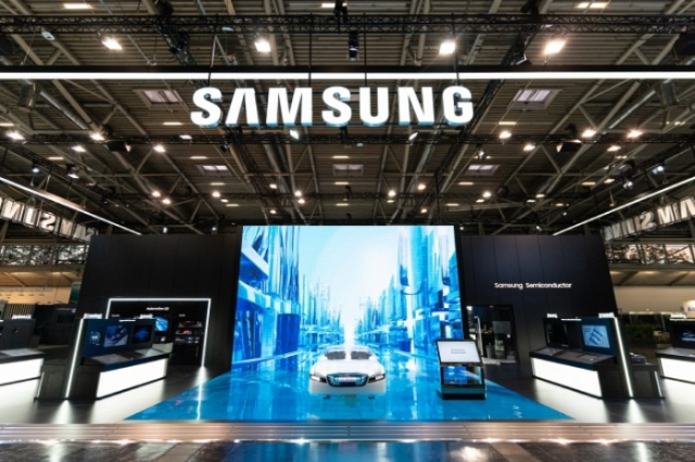 Samsung　Electronics　DS　booth　at　IAA　Mobility　2023　in　Munich,　Germany　(Courtesy　of　Samsung　SDI)