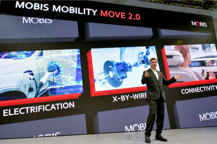 Axel Maschka, executive vice president and head of Hyundai Mobis' Business Division, announces the Mobis Mobility Move 2.0 strategy at IAA Mobility 2023 in Munich, Germany on Sept. 4 (Courtesy of Hyundai Mobis)